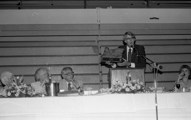 1982 Banquet Honors Briggs 07