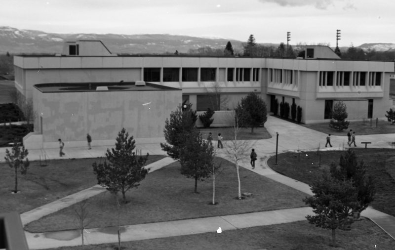1982 Zabel Hall 06