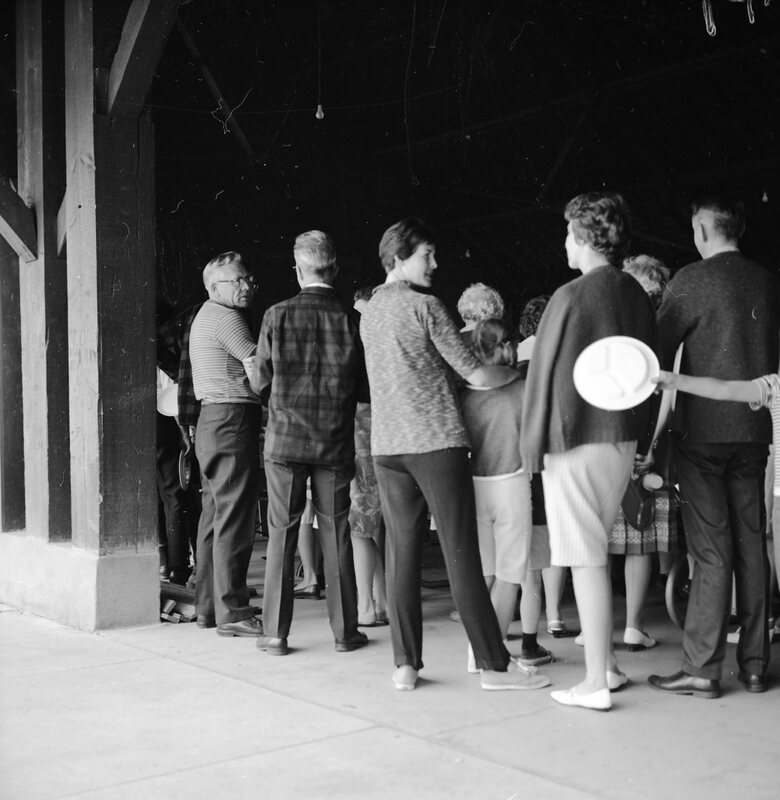 1967 Employees Picnic, Pavilion 06