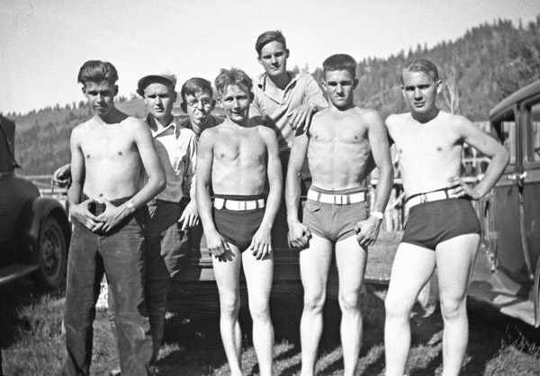 Reuter Group-GG, Swimmers 1