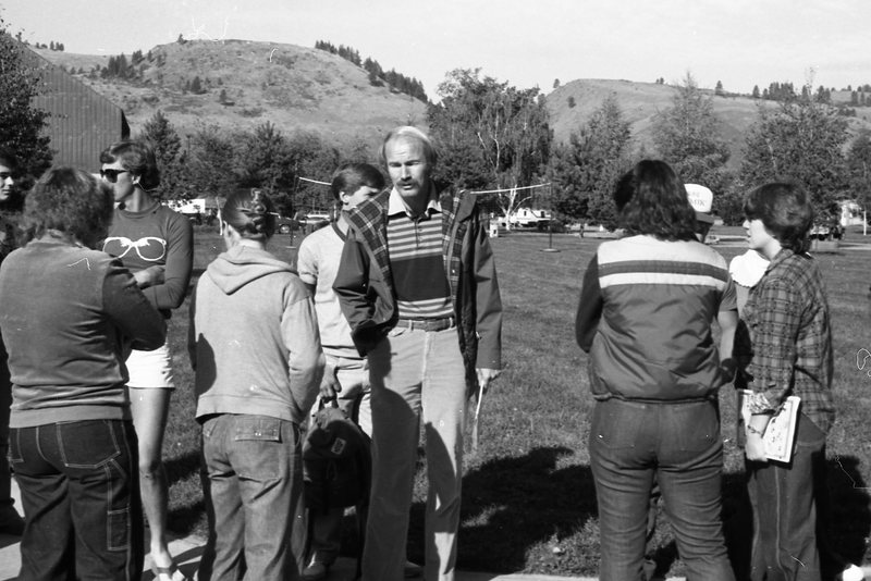 1981 Orientation, Outdoors 01