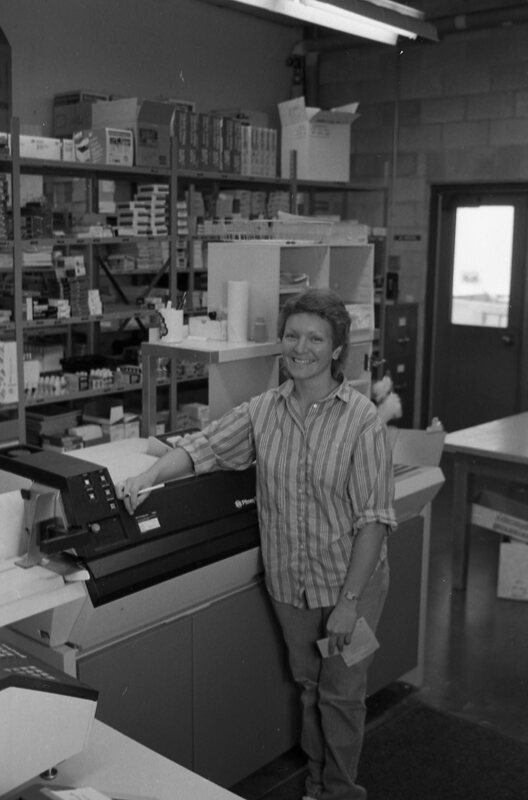 1985 Employees, Campus Mail 03