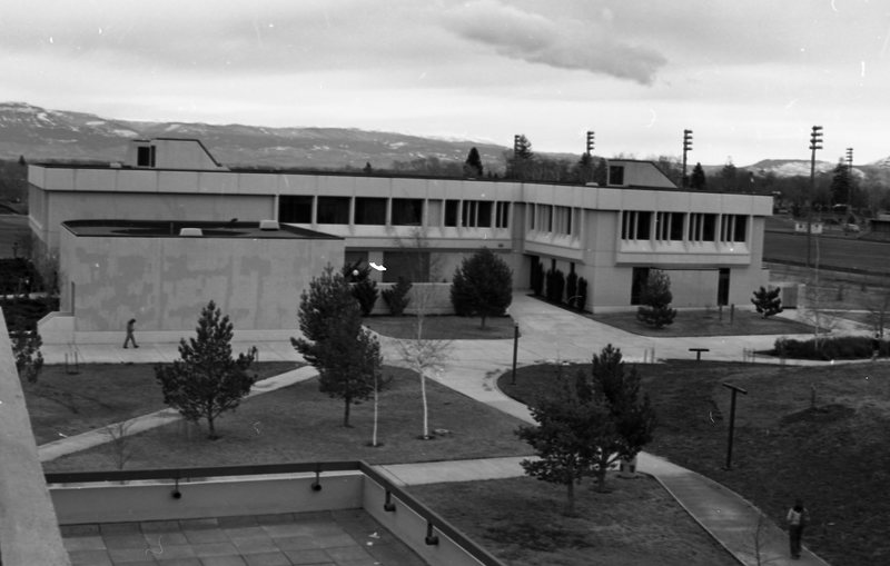 1982 Zabel Hall 05