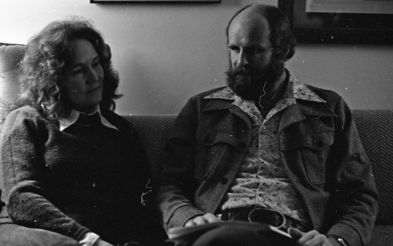 1980 Employees, Couple