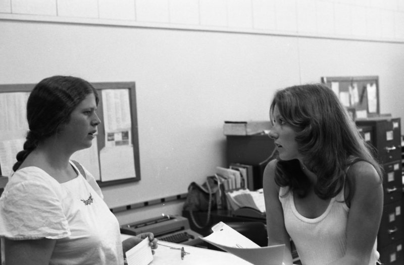 1976 Registrar's Office 01