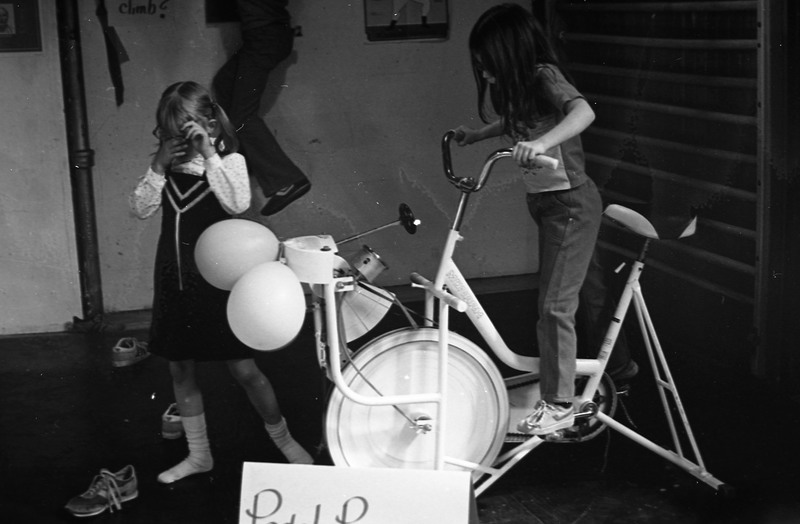 1982 Ackerman Elementary Wellness Day 05