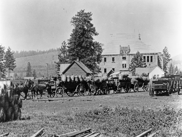 Elgin School, Construction 4