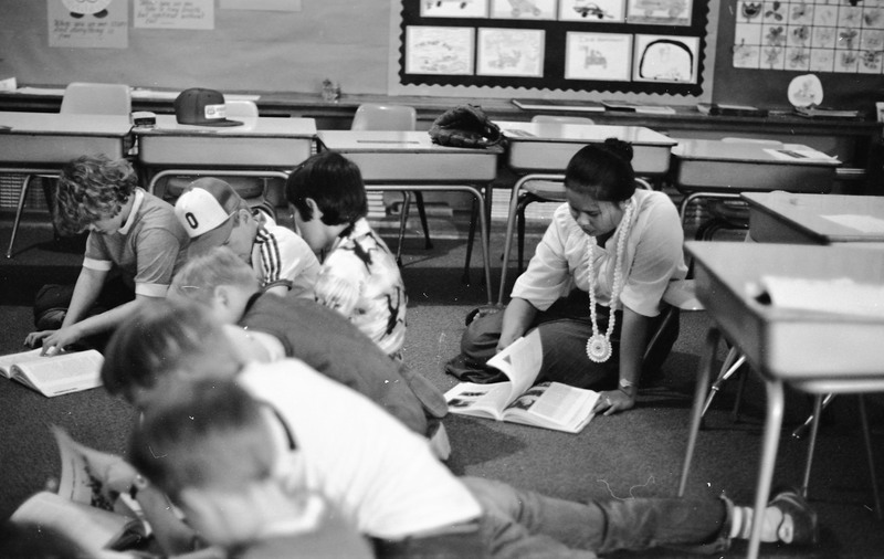 1981 Ackerman Elementary Classroom, Micronesian Program 23