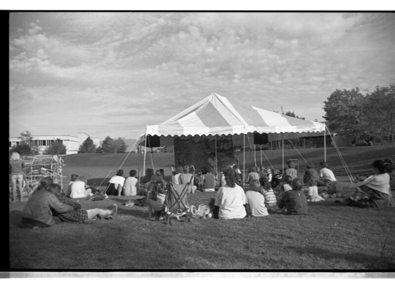 1989 Homecoming, Story Time 12