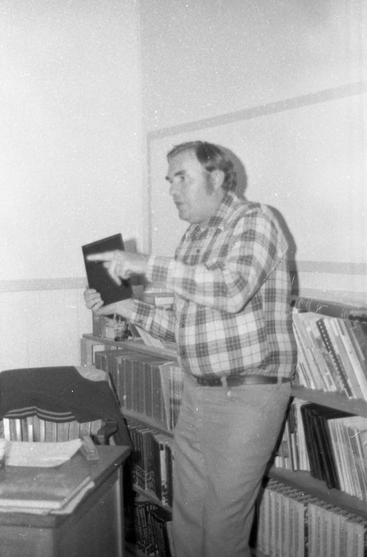 1979 Employee, Man 3 01