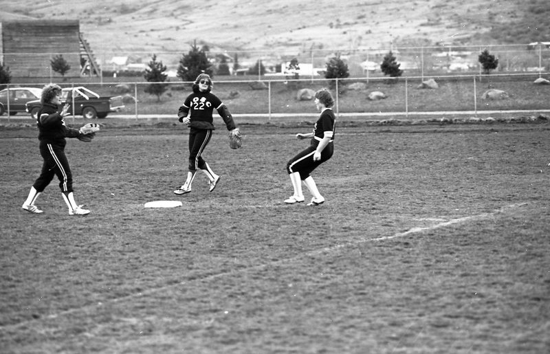 1982 Women's Softball Game - EOSC vs. SOSC 14