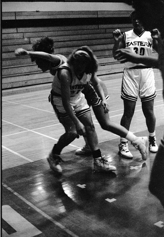 1991 Women's Basketball Action, Lewis & Clark at EOSC 07