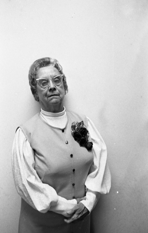 1976 Distinguished, Eunice Burns