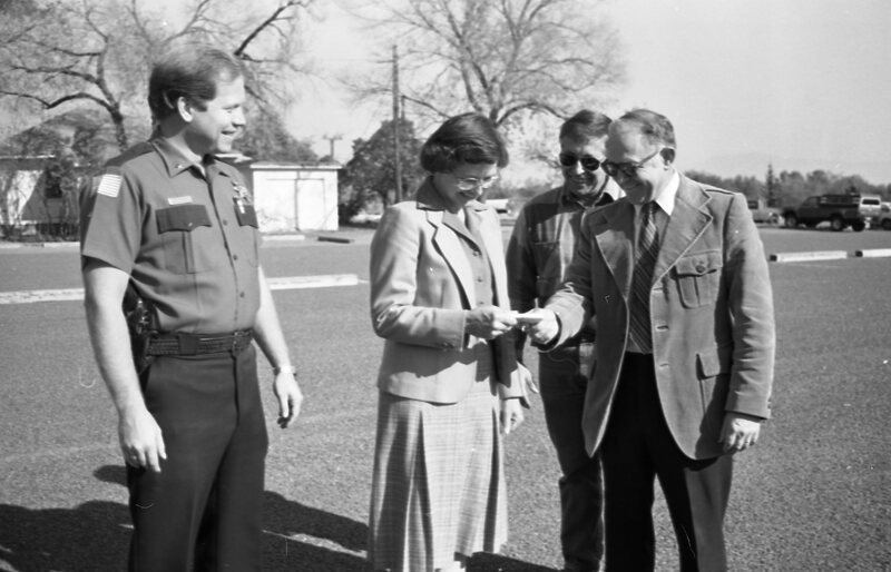 1986 Employees, Parking Lot 02