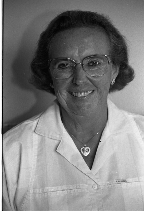 1988 Guest, Maxine Cook 03