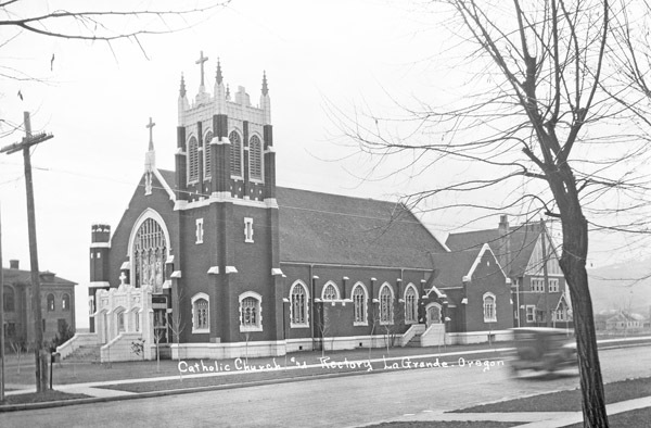 La Grande Church, Catholic 3