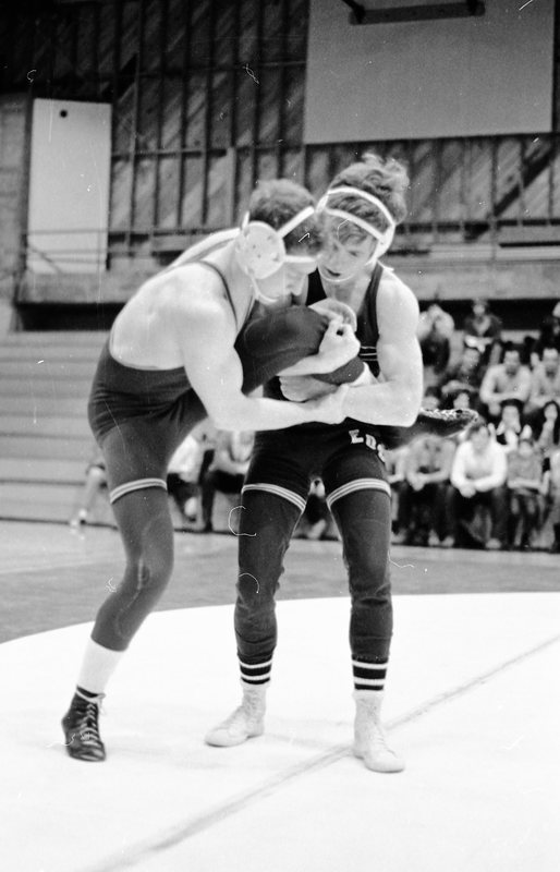 1969 Wrestling 01