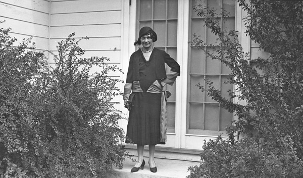 Reuter, Woman 7