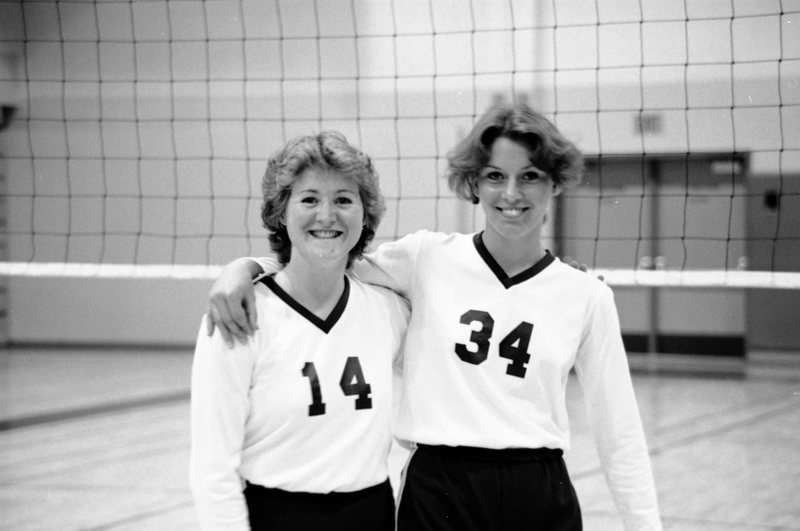 1980 Women's Volleyball Players 21