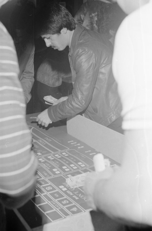 1983 Casino Night, Craps 01