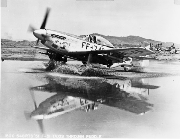P-51, Taxis Through Puddle