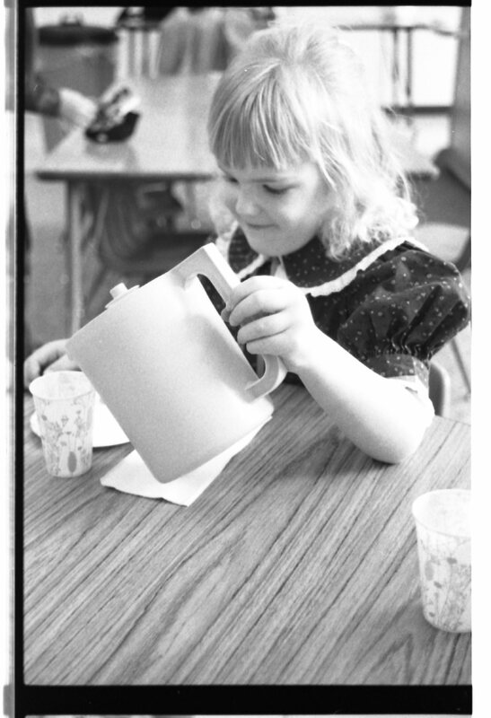 1989 Ackerman Elementary School, Snacks 08