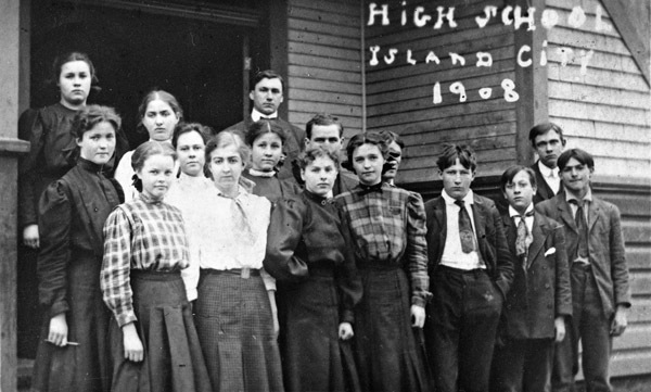Island City, HS Students