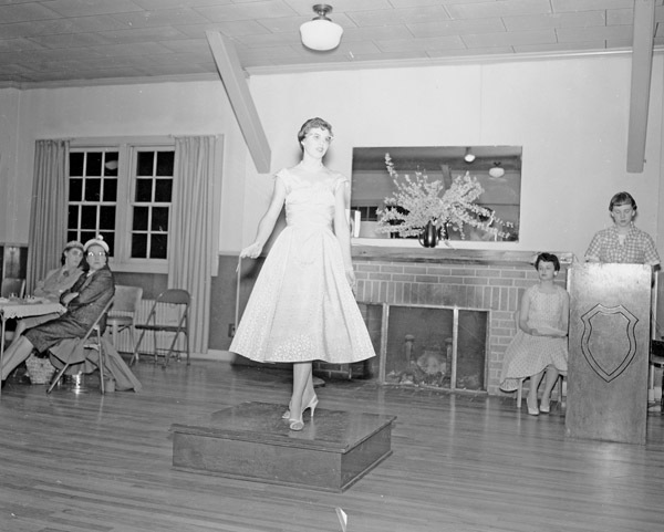 1956-57 Style Show 1