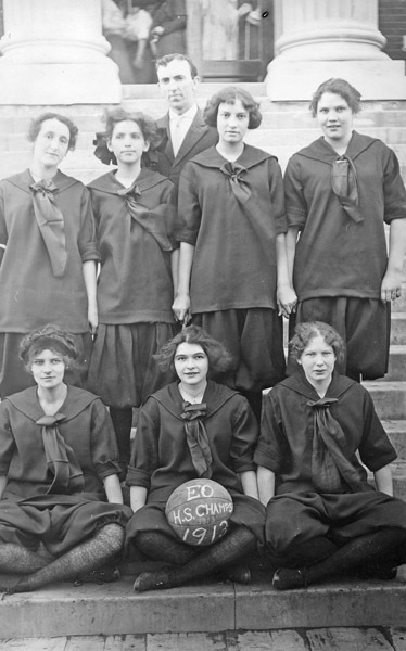 La Grande HS, Girl's B-Ball