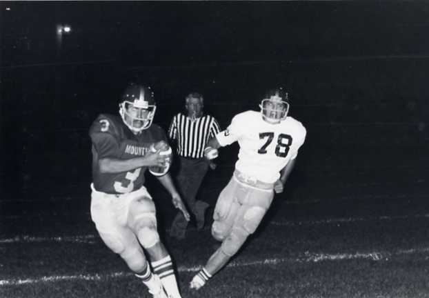 1978 Football, Alumni Game 01