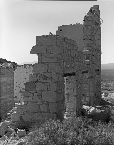 California, Ghost Town 23