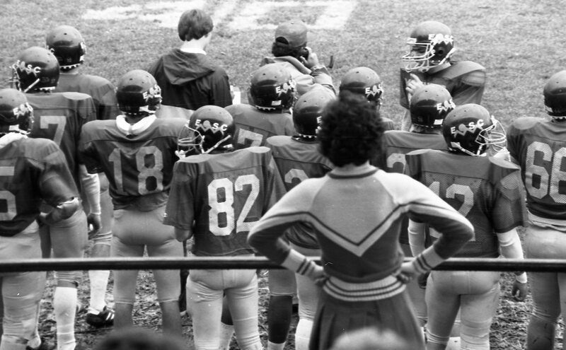 1985 Cheerleaders, Football Game 09