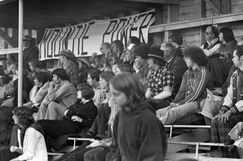 1977 Football Fans 05