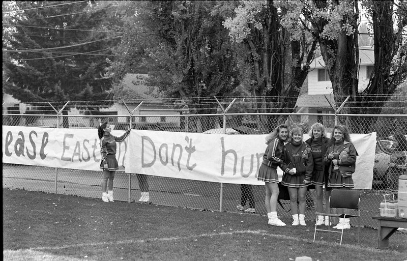 1990 Cheerleaders 3