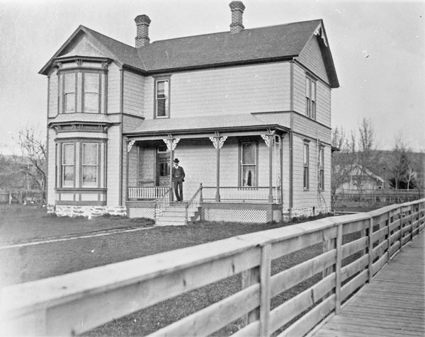 Union Home, Ed &amp; Adelia Davis