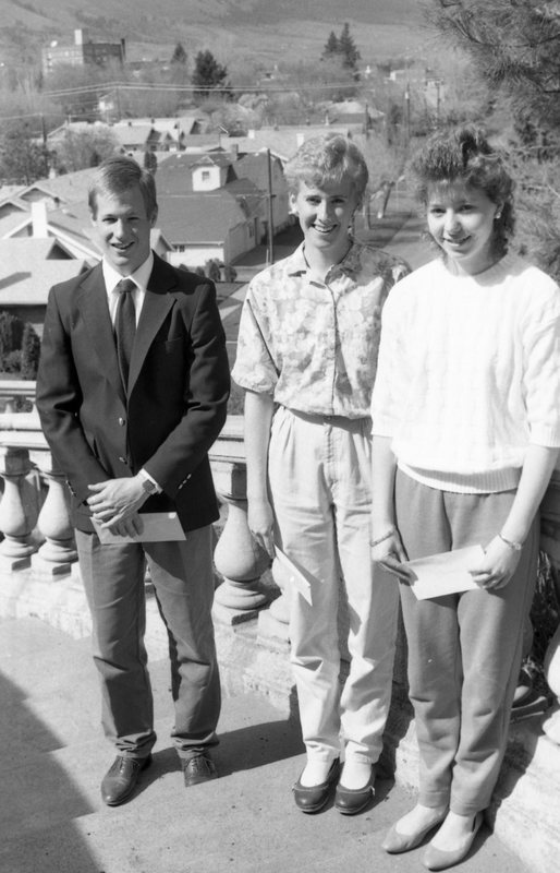 1987 Scholarships 03
