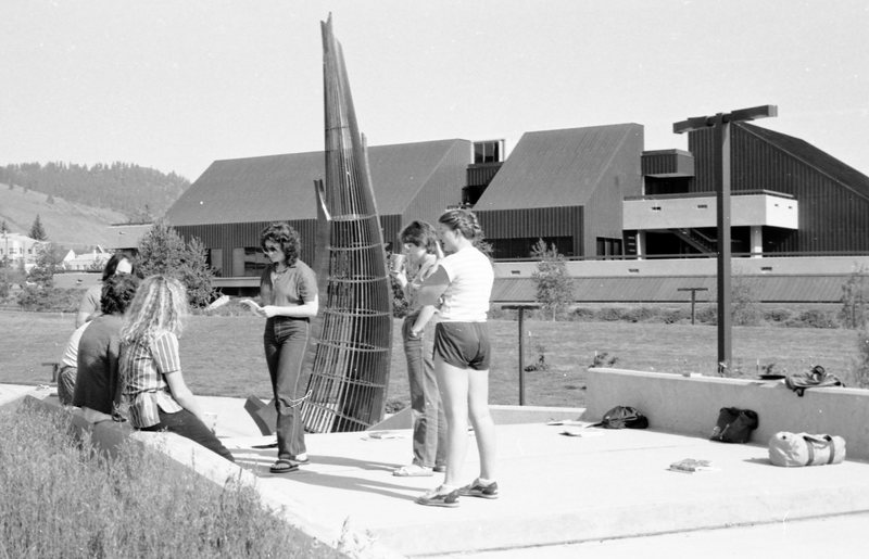 1983 Students, Outdoors 05