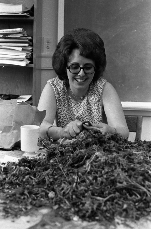 1977 Native American Root Feast, Preparation 10