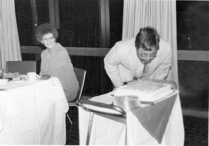 1986 Alumni Dinner, Cake 1-1