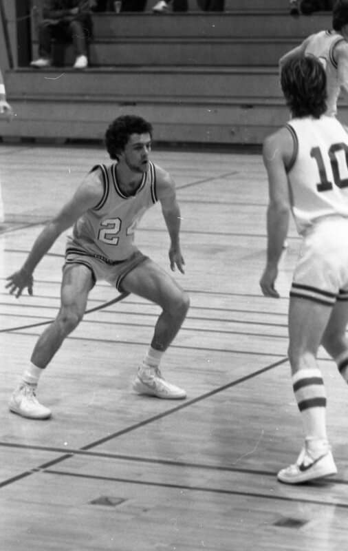1983 Men's Basketball, EOSC vs. Idaho State, Action 13