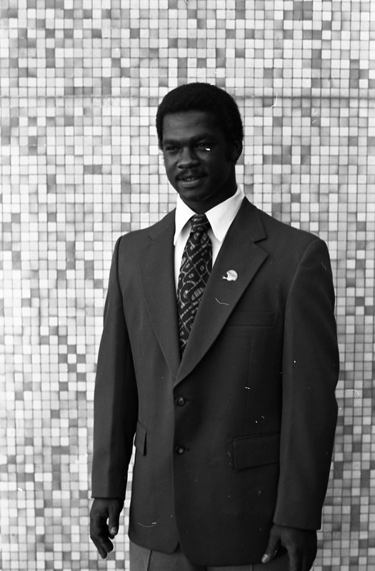 1982 Football Player, Portraits 003