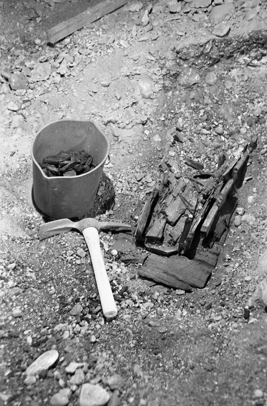 1979 Inlow Hall Grave 14