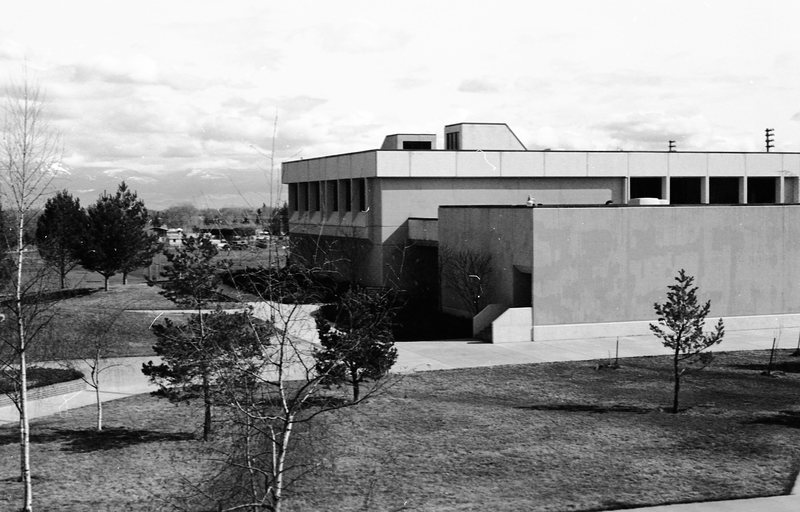 1983 Zabel Hall 02