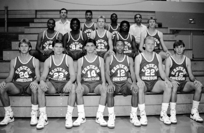 1987 Basketball Team 07