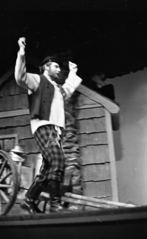 1973 "Fiddler on the Roof" 03