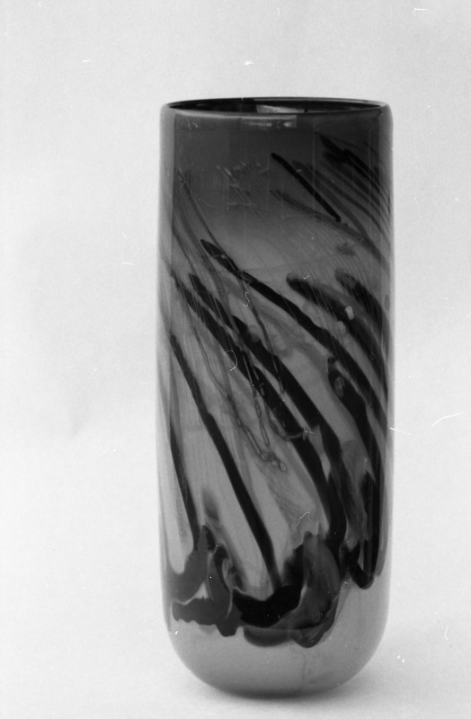 1979 Art, Glass Vases 06