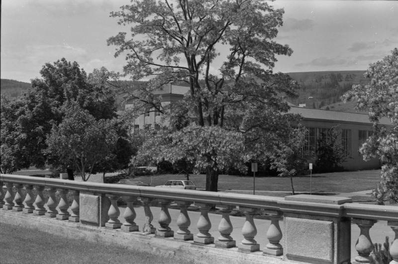 1976 Pierce Library