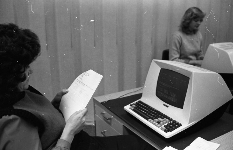 1984 Students, Secretarial Science 07