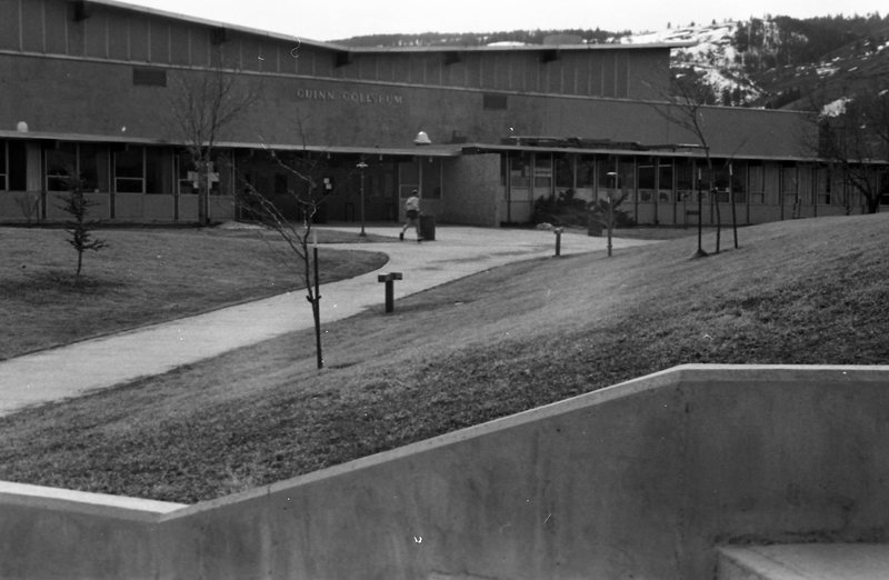 1985 Quinn Coliseum 03