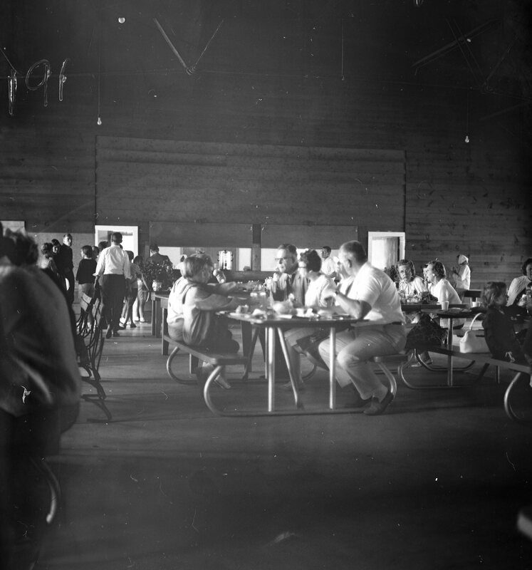 1967 Employees Picnic, Pavilion 03